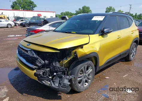 2021 Kia Seltos S z USA, uszkodzony, nr VIN KNDEUCAA8M7194177